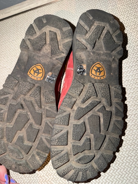 Ariat Red Suede Western-Style Slip-On Clogs - Picture 3 of 3